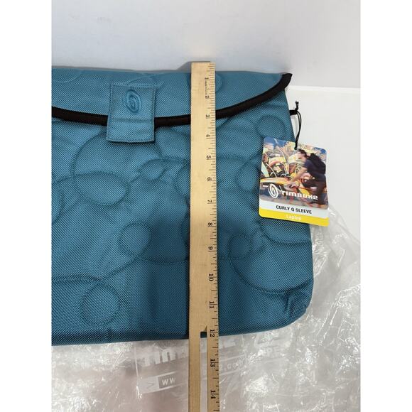 Timbuk2 Quilted Curly Q Laptop Sleeve Blue Computer Case Peacock M Brand‎ New - Picture 5 of 8